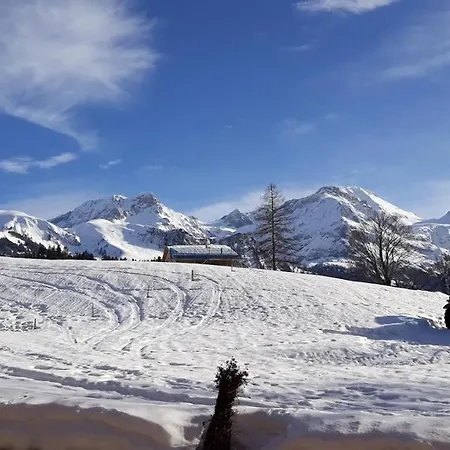 Snow+surf Bed & Breakfast Lauenen