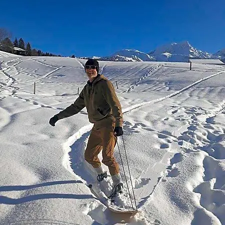 Snow+surf ベッド・アンド・ブレックファスト Lauenen
