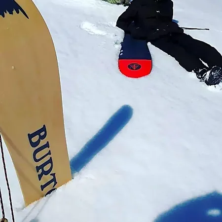 Snow+surf Lauenen