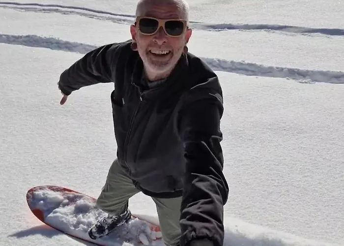 Snow+surf فندق مبيت وإفطار