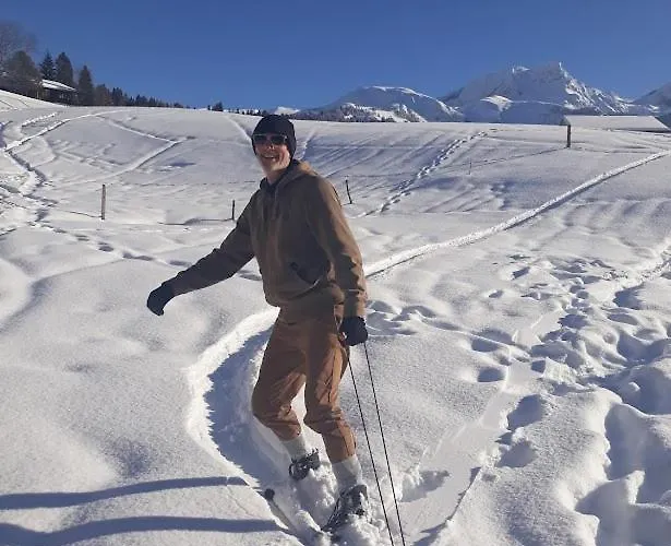 فندق مبيت وإفطار Snow+surf