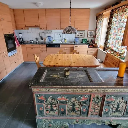 Snow+surf Bed & Breakfast